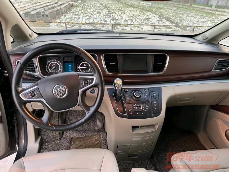 徐州17年别克GL86