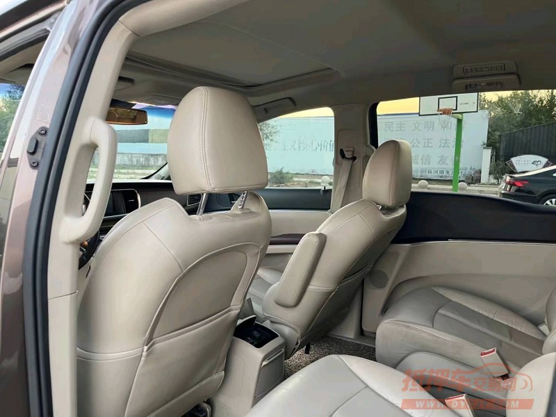 徐州17年别克GL85