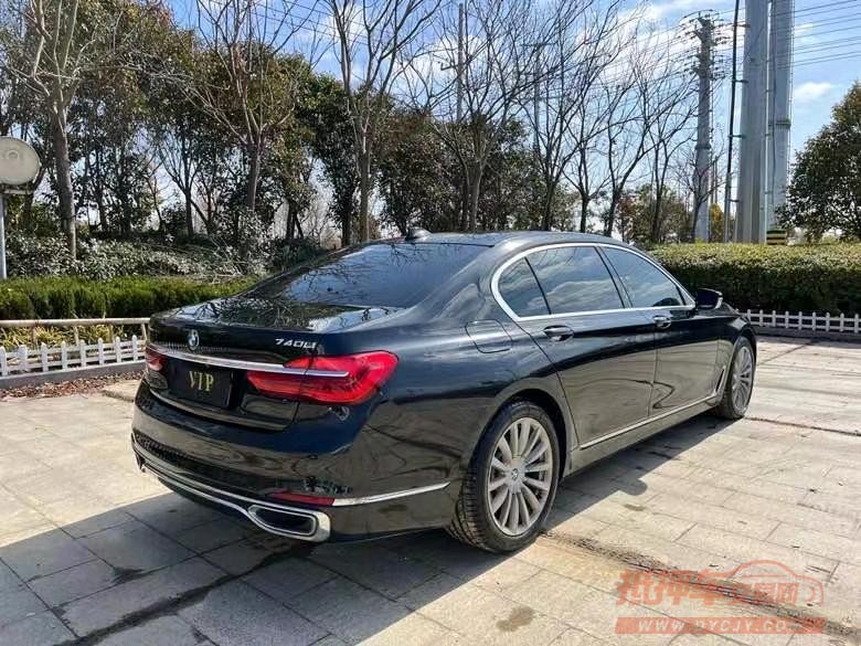 盐城17年宝马7系8