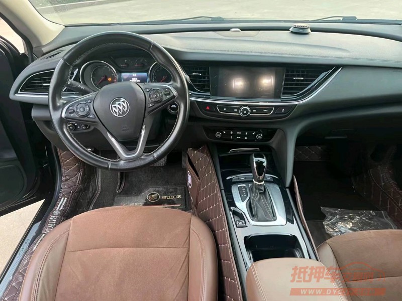 徐州19年别克君威6