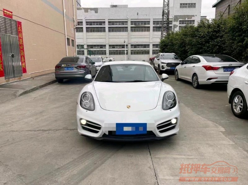 珠海13年保时捷卡曼1