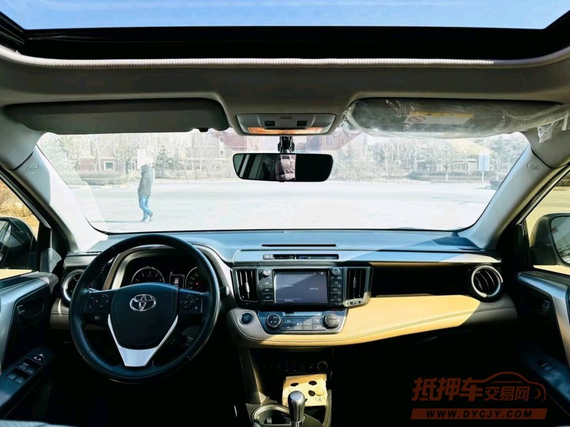 沈阳19年丰田RAV48