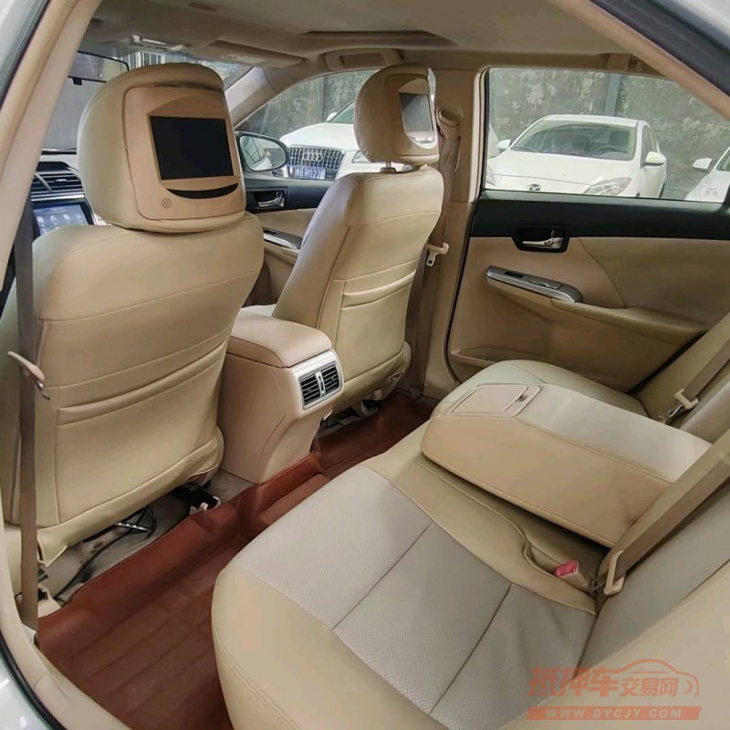 聊城13年丰田凯美瑞5