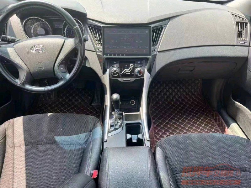 宜昌16年现代索纳塔八6