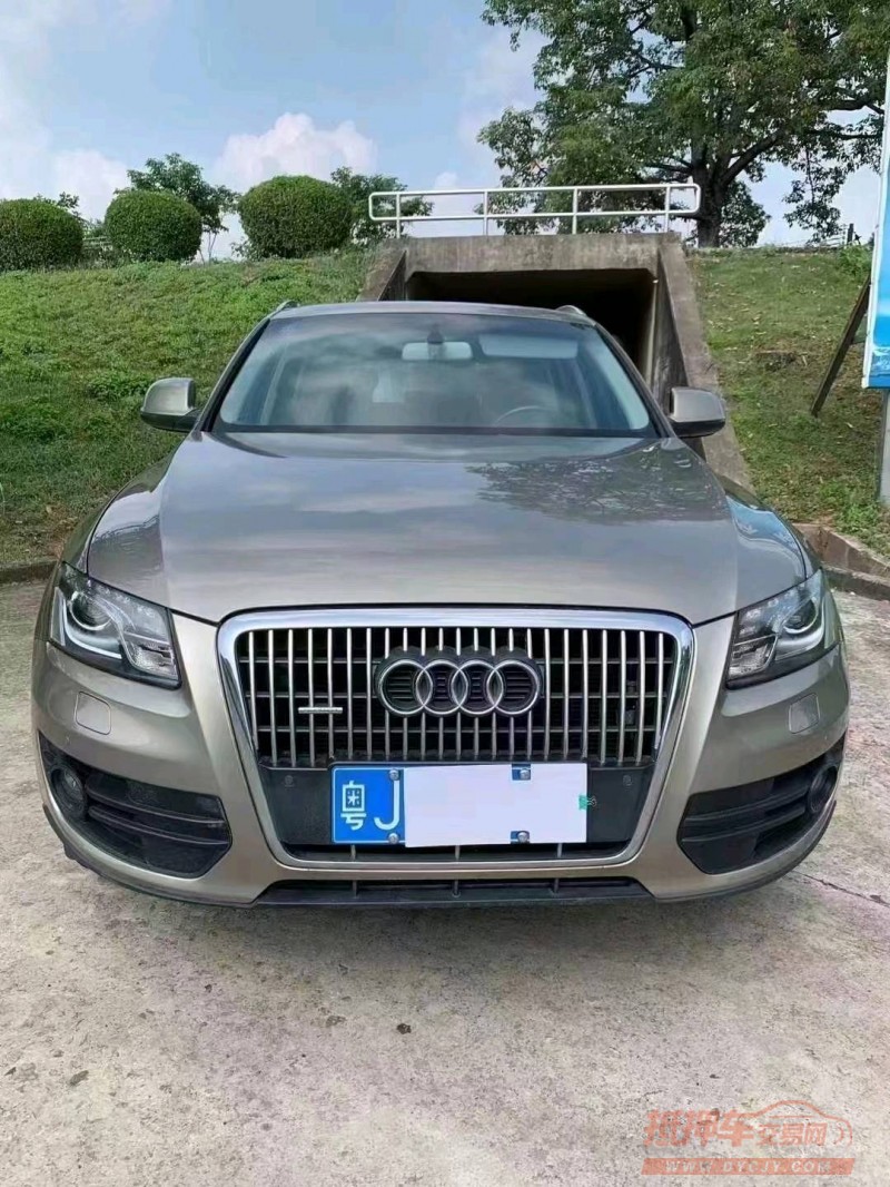 江门11年奥迪Q59