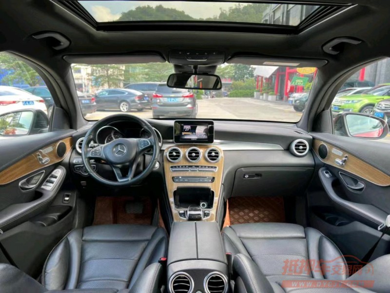 东莞17年奔驰GLC5