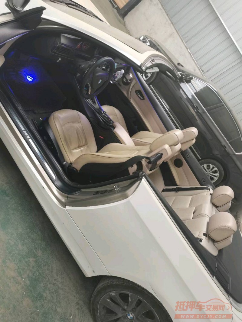 济宁10年宝马3系3