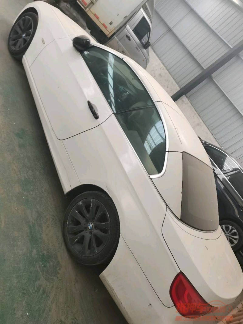 济宁10年宝马3系5