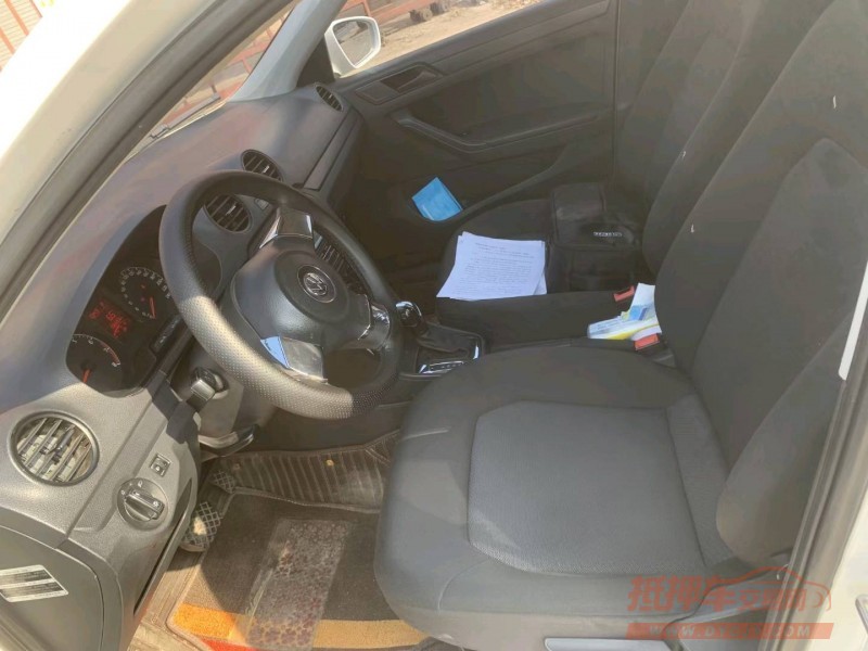 济宁16年大众捷达2