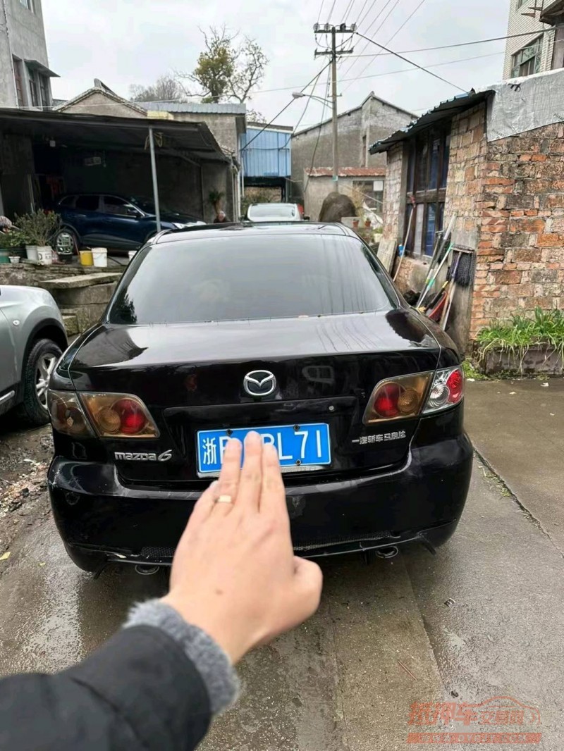 嘉兴14年马自达64