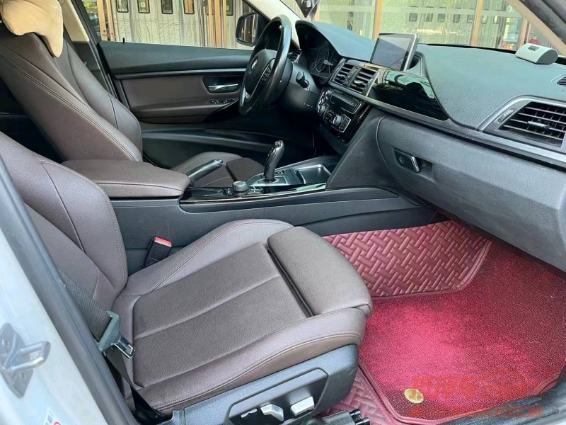 宜昌17年宝马3系4