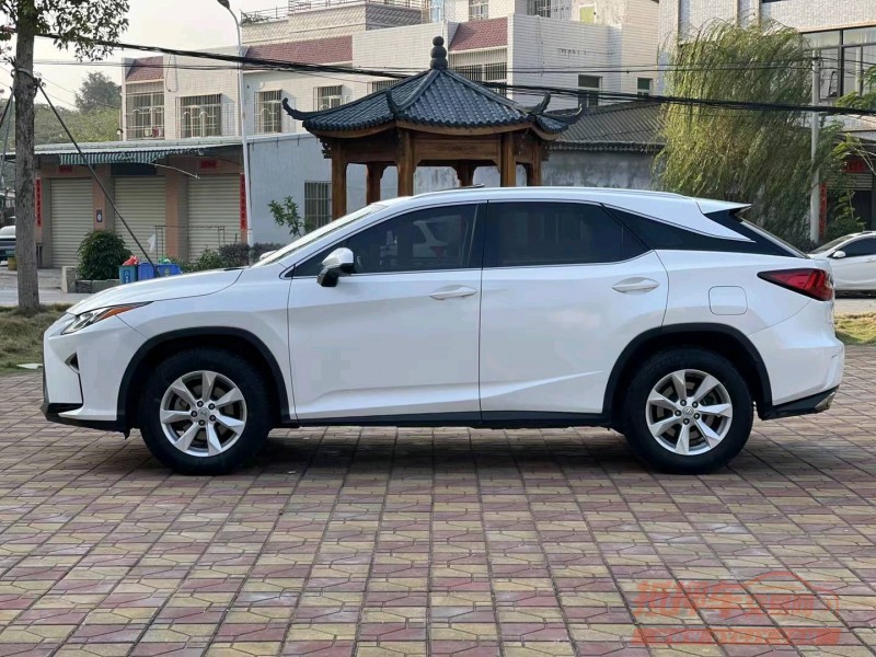 广州16年雷克萨斯RX7