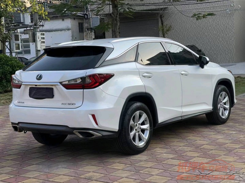 广州16年雷克萨斯RX8