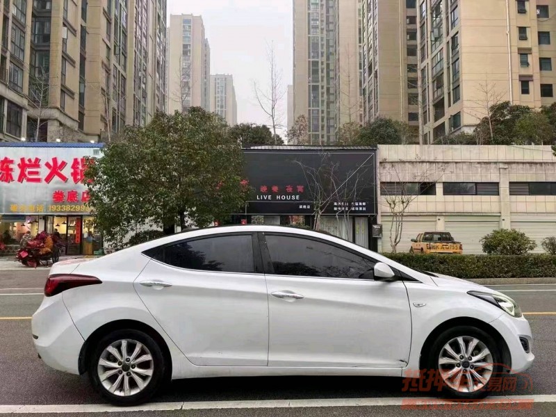 淮南17年现代朗动5