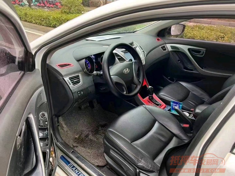 淮南17年现代朗动9