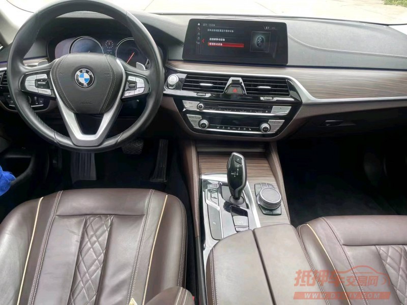 宜昌18年宝马5系8