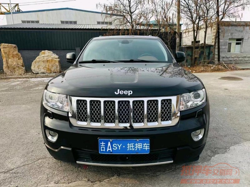 沈阳13年Jeep大切诺基9