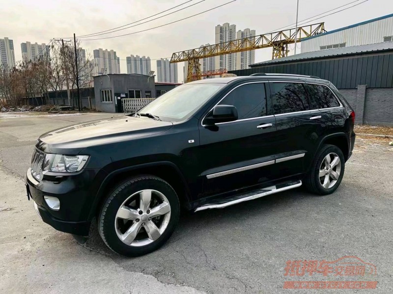 沈阳13年Jeep大切诺基8