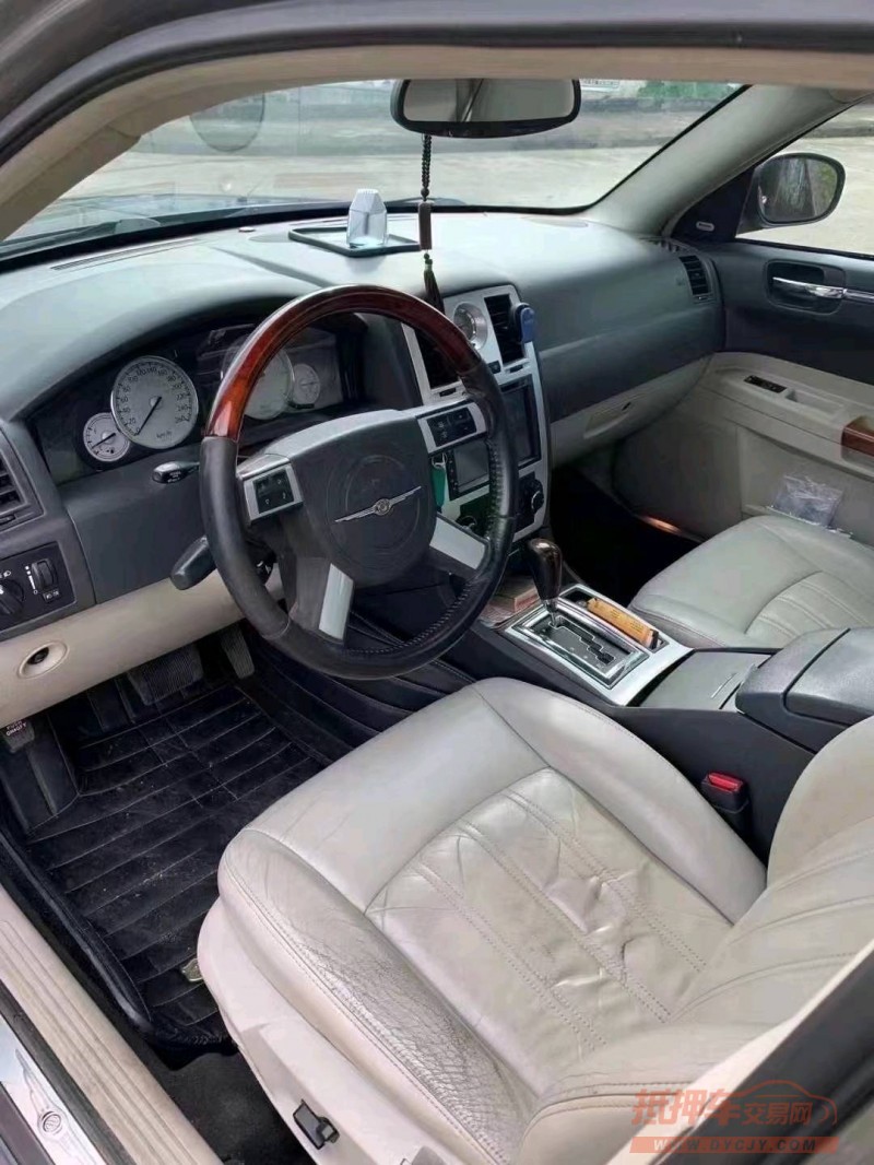 江门09年克莱斯勒300C6