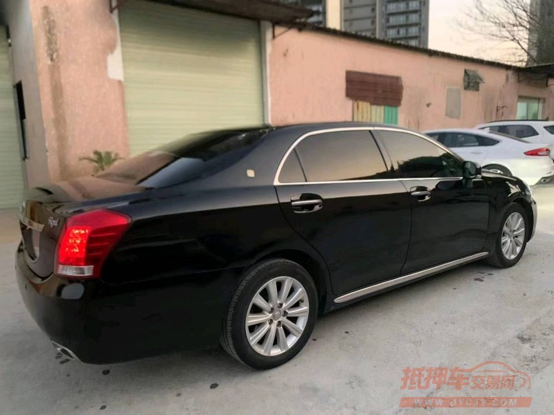 东莞11年丰田皇冠6