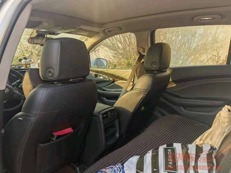 济南18年别克昂科威2