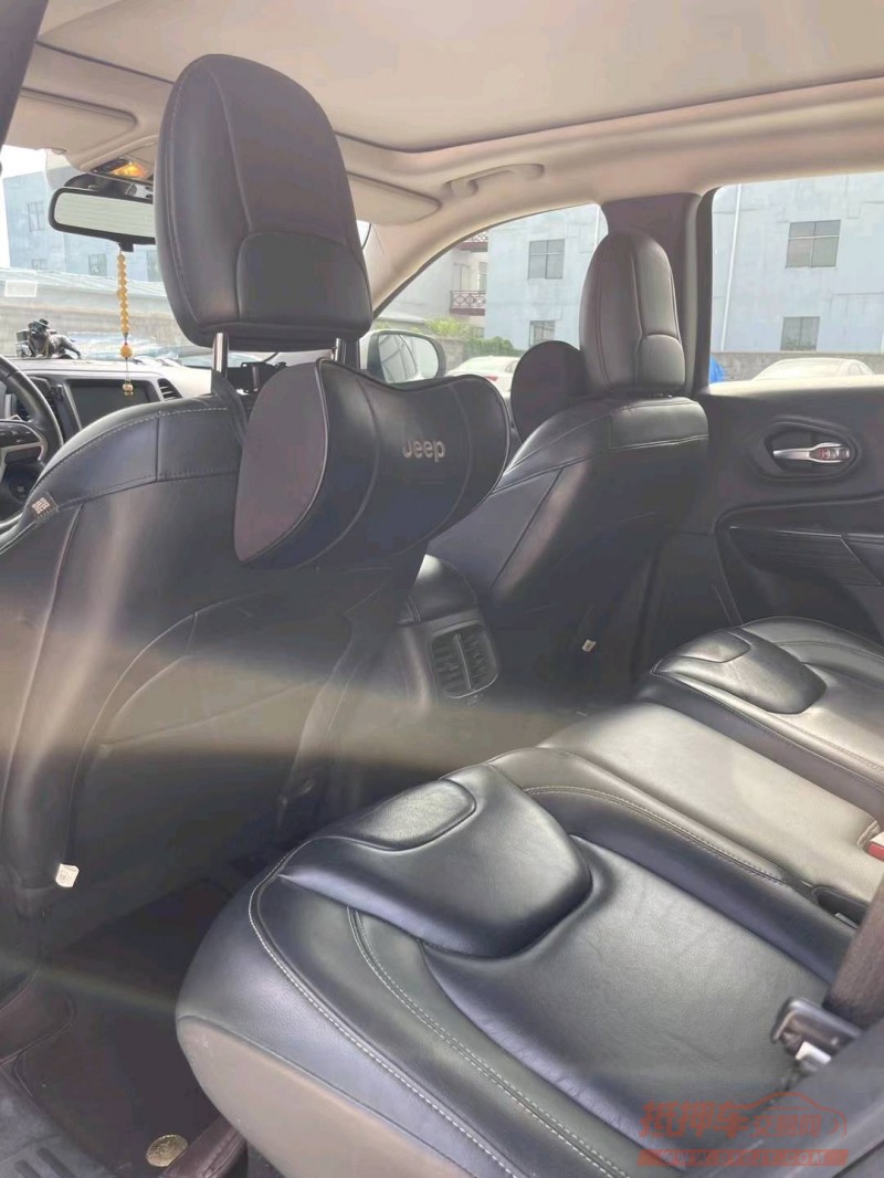 徐州19年Jeep自由光4