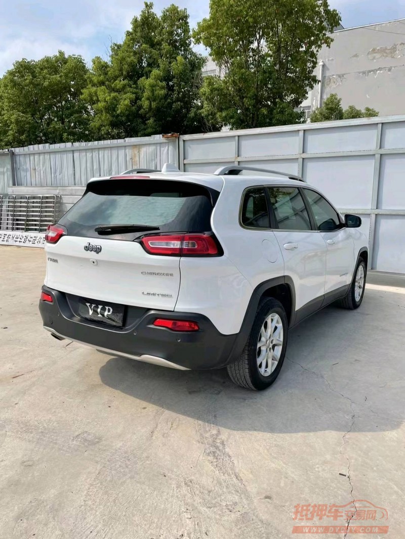 徐州19年Jeep自由光2