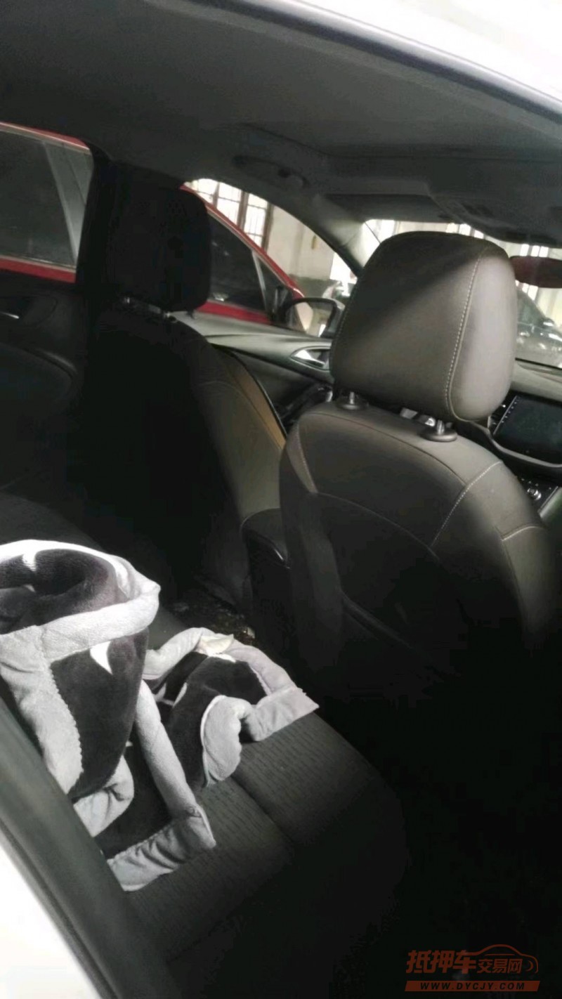 济南18年别克威朗3