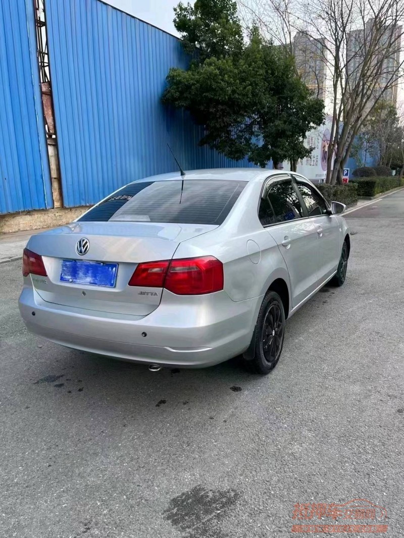 济南16年大众捷达4