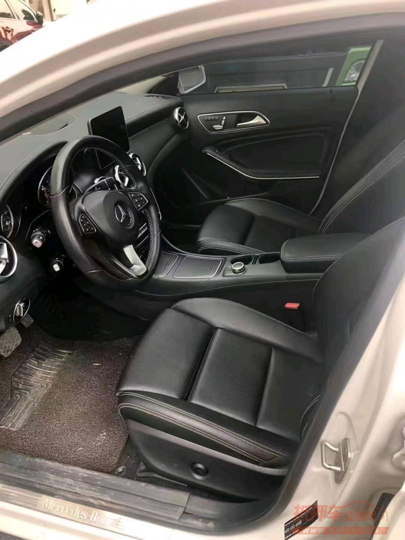 济南18年奔驰GLA6