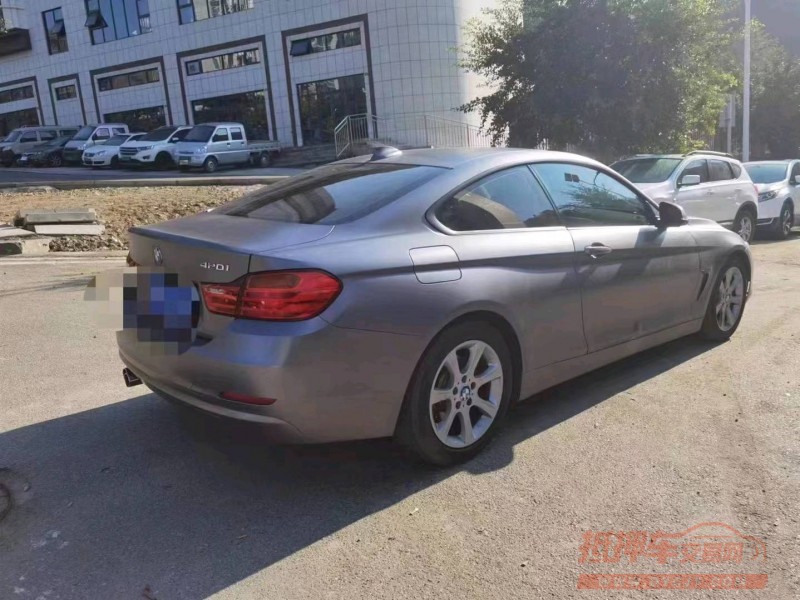 成都17年宝马4系5