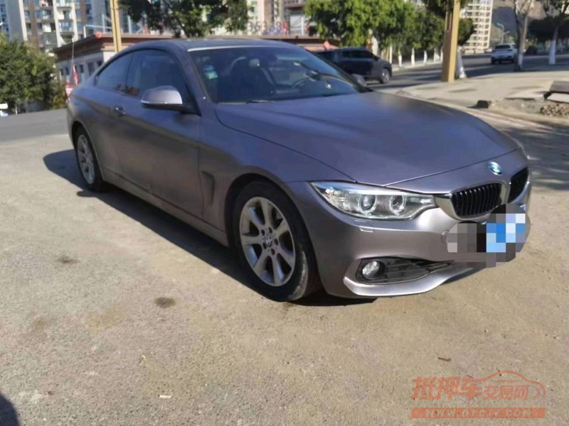 成都17年宝马4系3