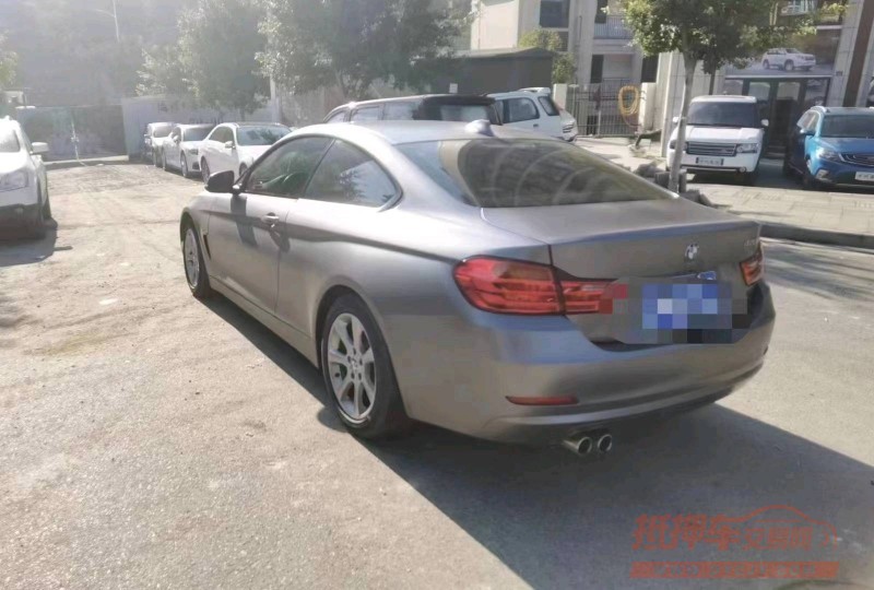 成都17年宝马4系2