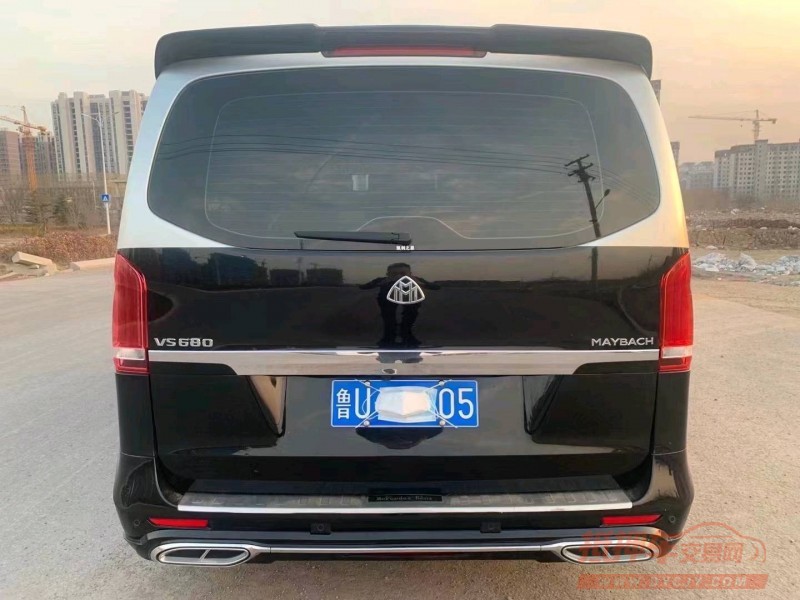 枣庄18年奔驰威霆3