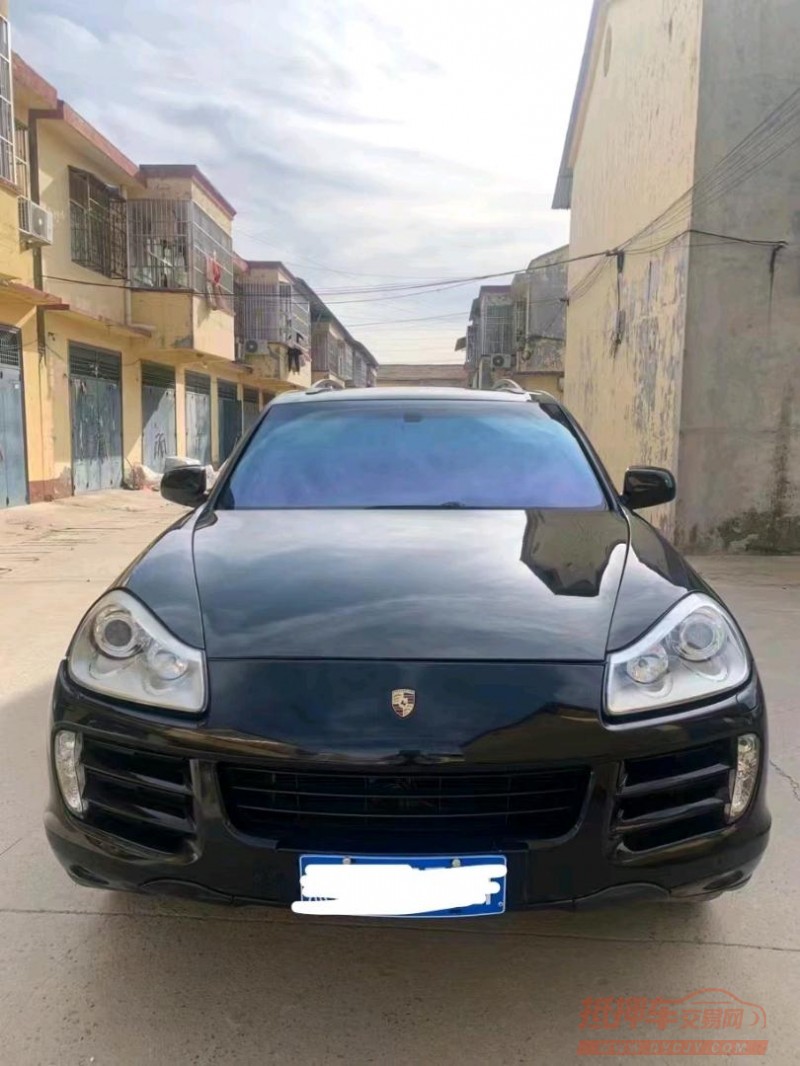 东营08年保时捷卡宴1