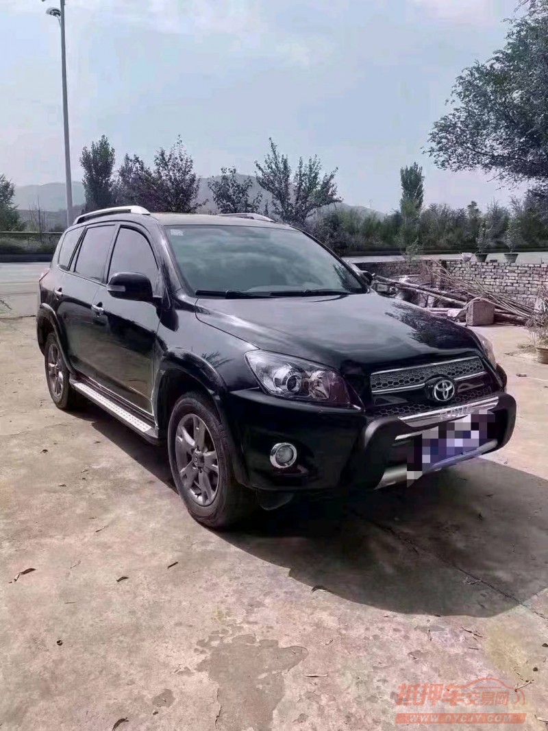 邯郸13年丰田RAV43