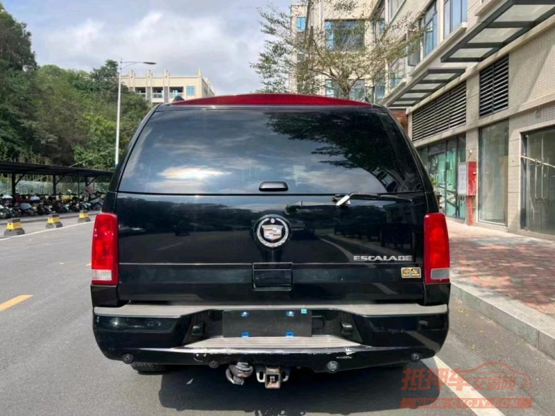 珠海09年凯迪拉克凯雷德3