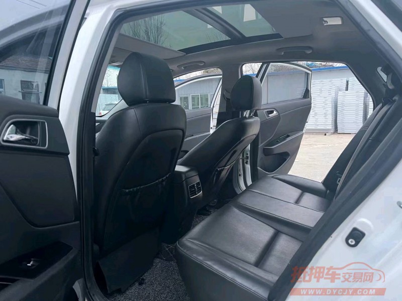 徐州16年现代名图3