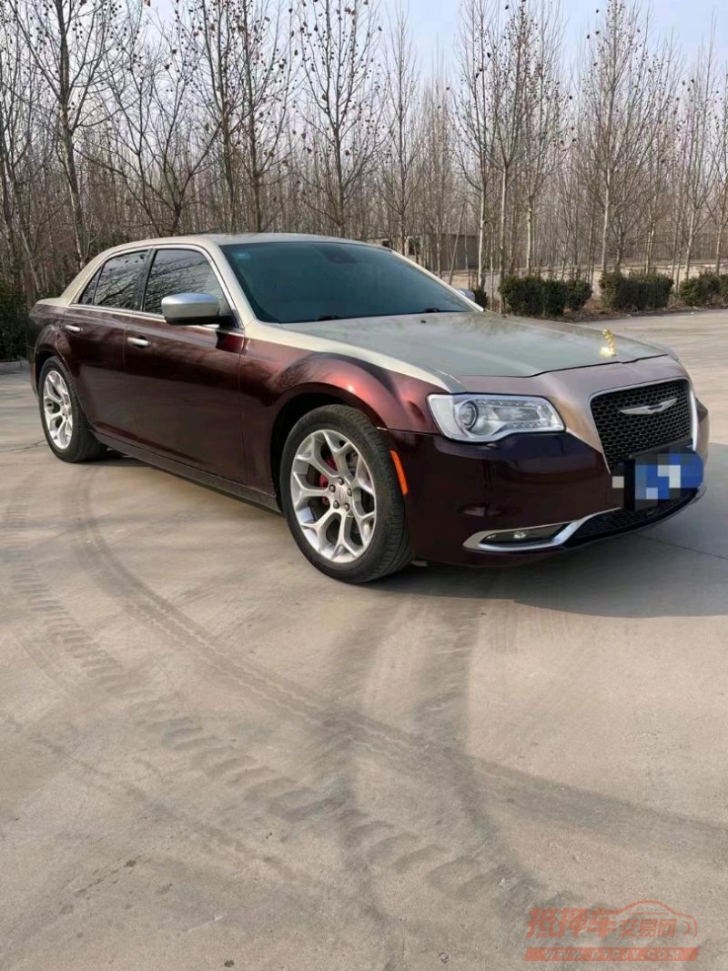 济宁16年克莱斯勒300C2