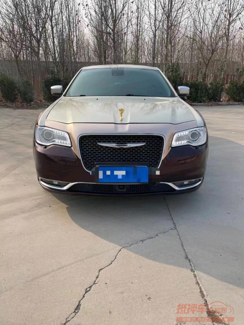 济宁16年克莱斯勒300C1