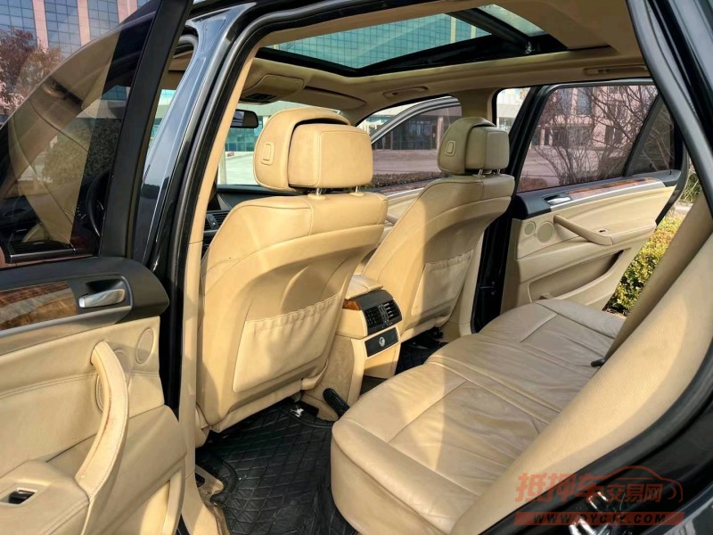 济宁09年宝马X55