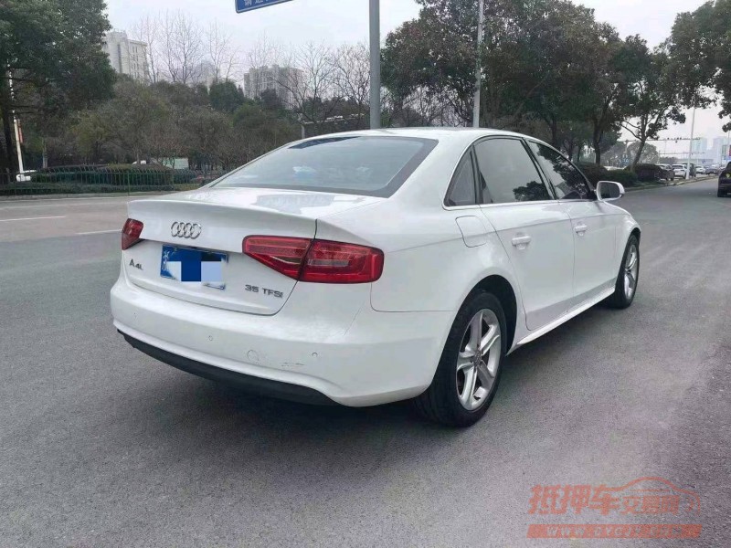 嘉兴15年奥迪A4L7