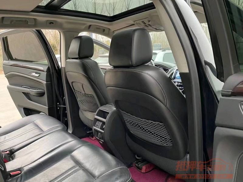 济宁15年凯迪拉克SRX2