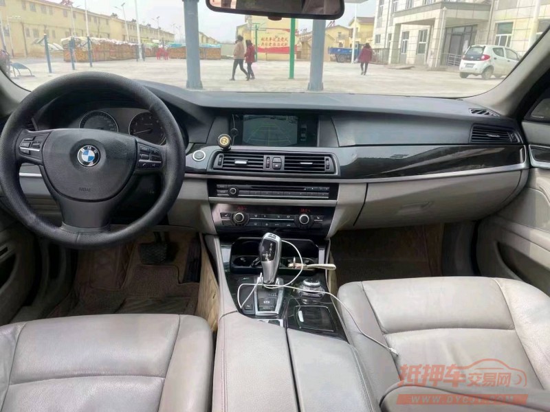 北京11年宝马5系4