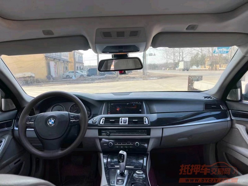 北京11年宝马5系8