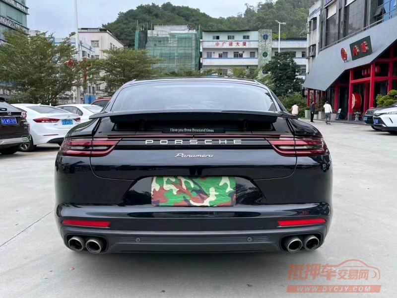 东莞19年保时捷帕拉梅拉9