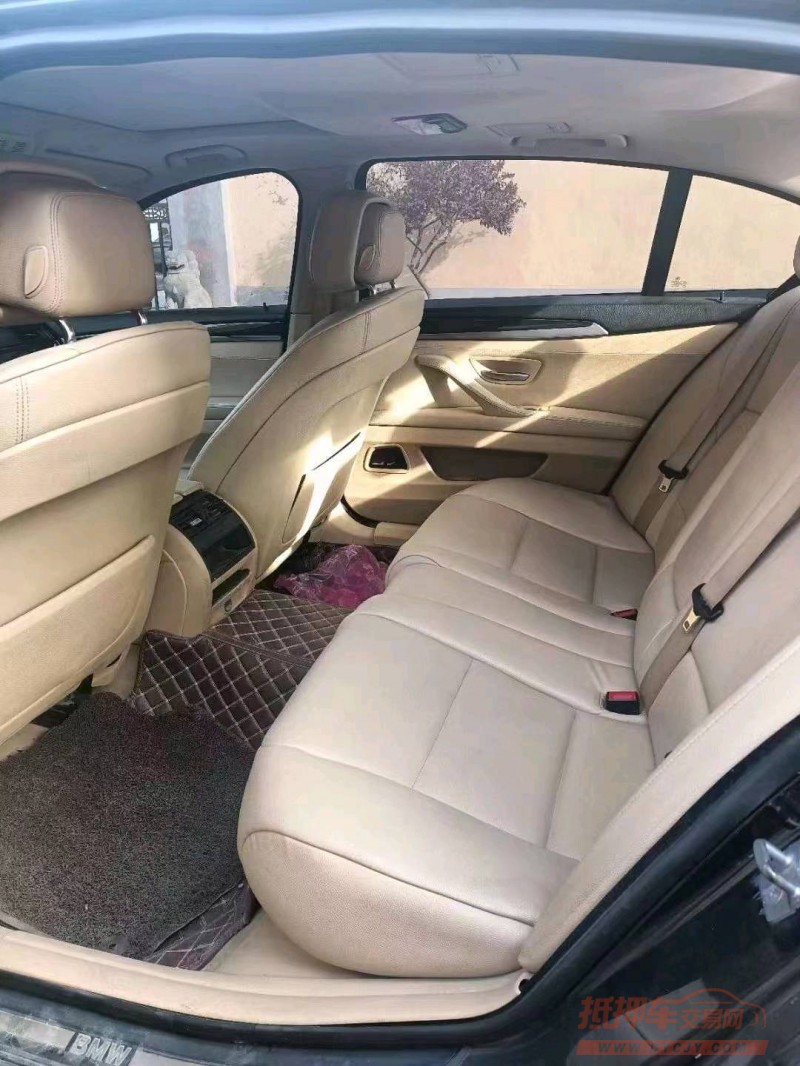 济南12年宝马5系4