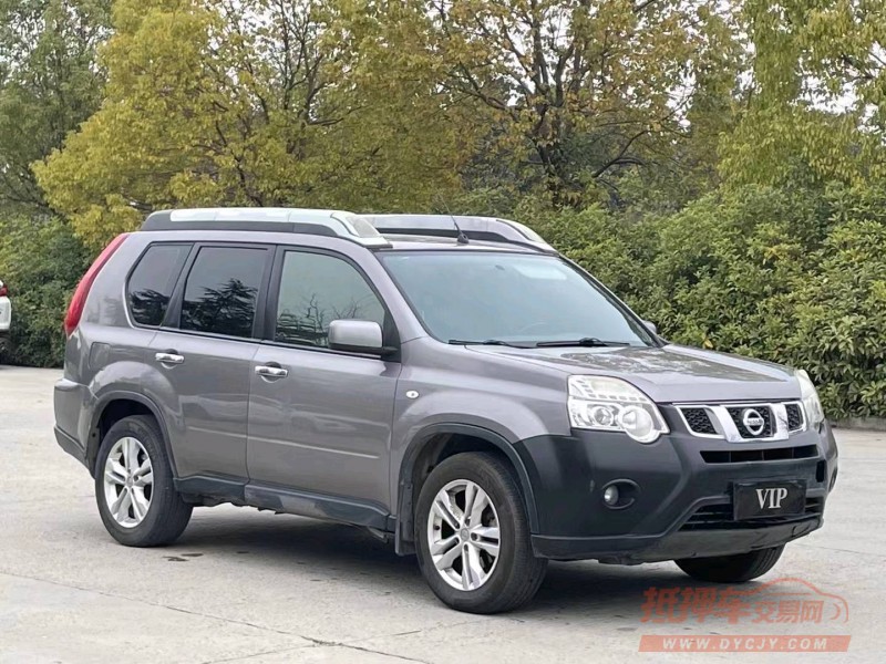 宜昌12年日产奇骏2