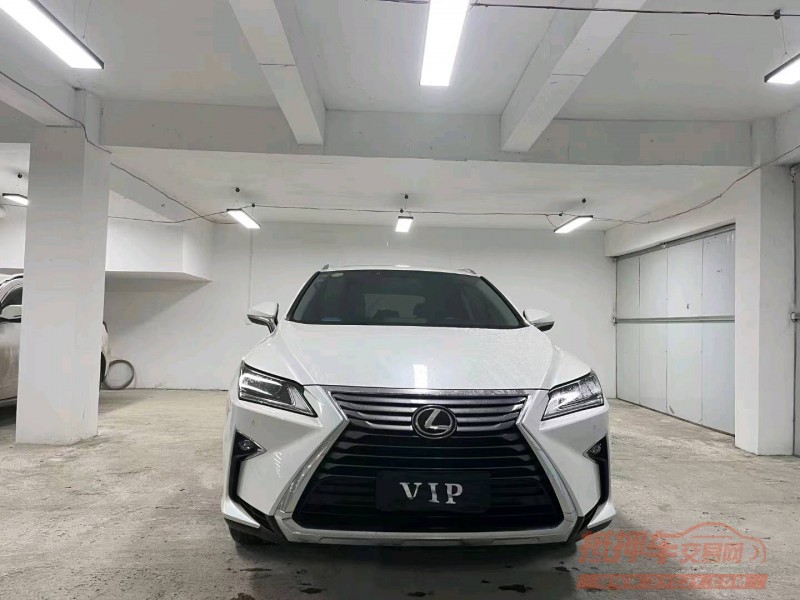 安顺17年雷克萨斯RX8