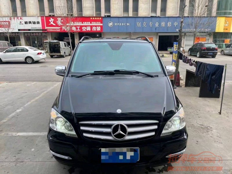 枣庄15年奔驰唯雅诺1